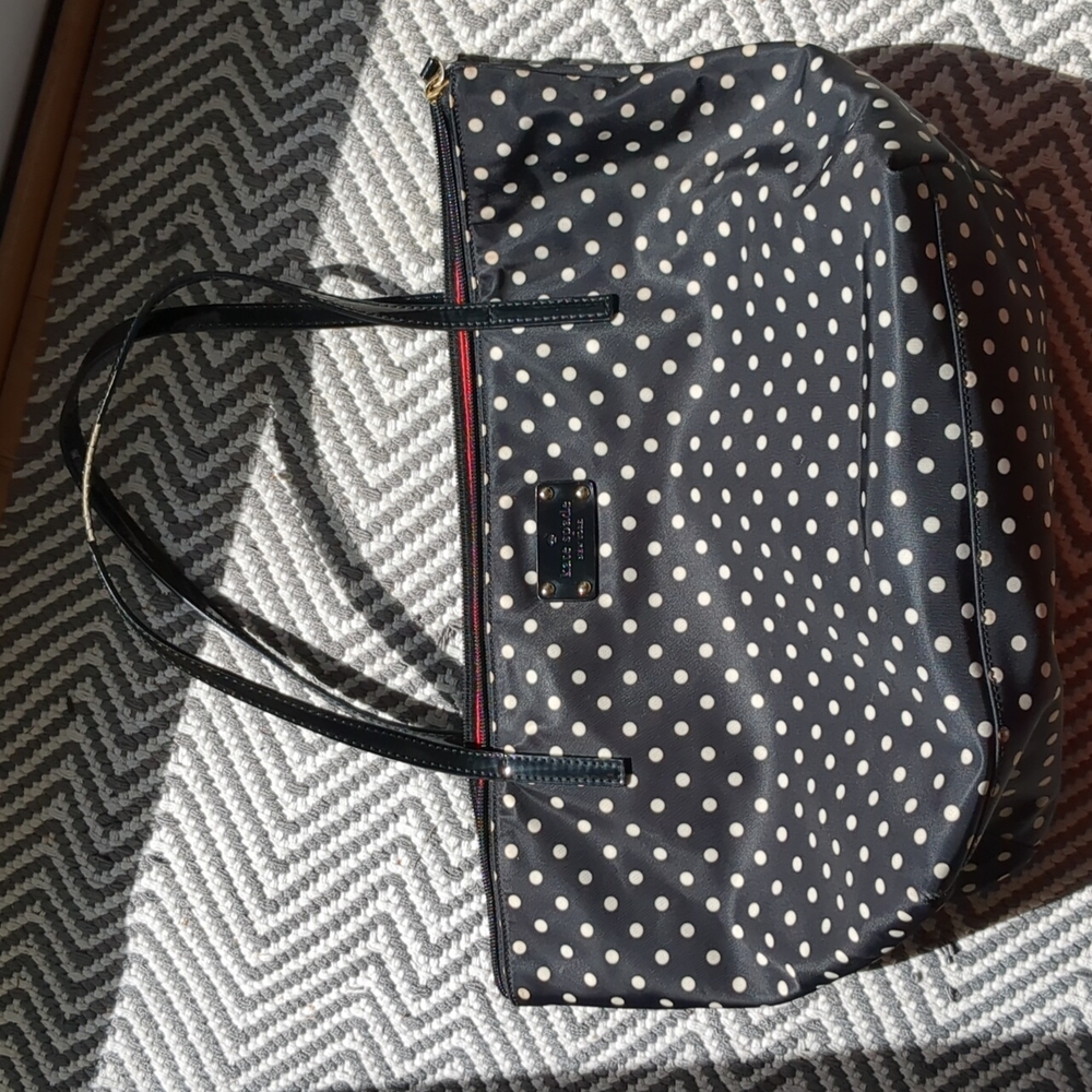 Kate Spade dot zip tote